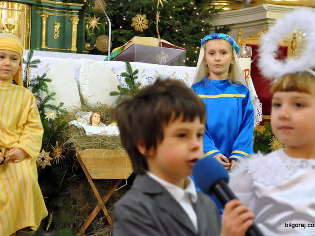 Jasełka przedszkolaków, czyli Pan Jezus przychodzi do wszstkich (FOTO)