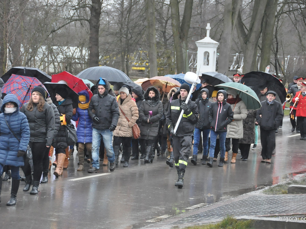 Przez Łukowę przeszedł orszak Trzech Króli (FOTO)