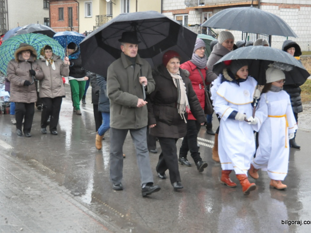 Przez Łukowę przeszedł orszak Trzech Króli (FOTO)