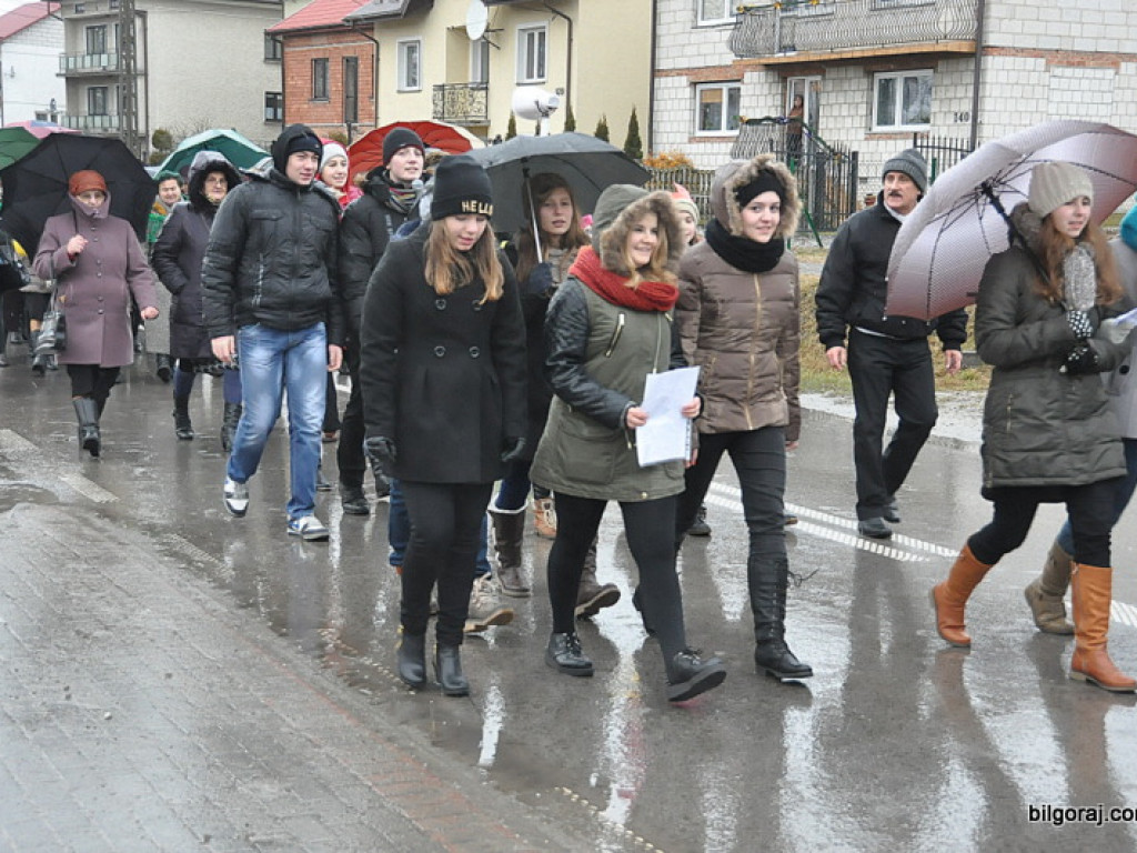 Przez Łukowę przeszedł orszak Trzech Króli (FOTO)