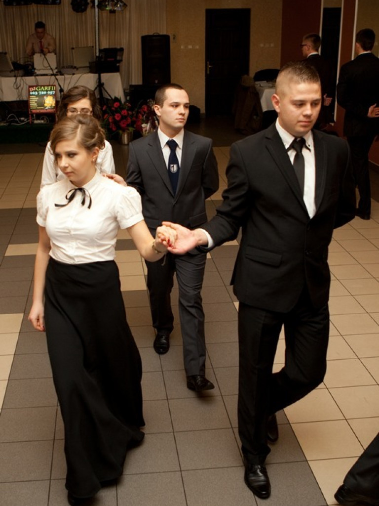 Studniówka w Katolickim Liceum im. Jana Pawła II (FOTO)