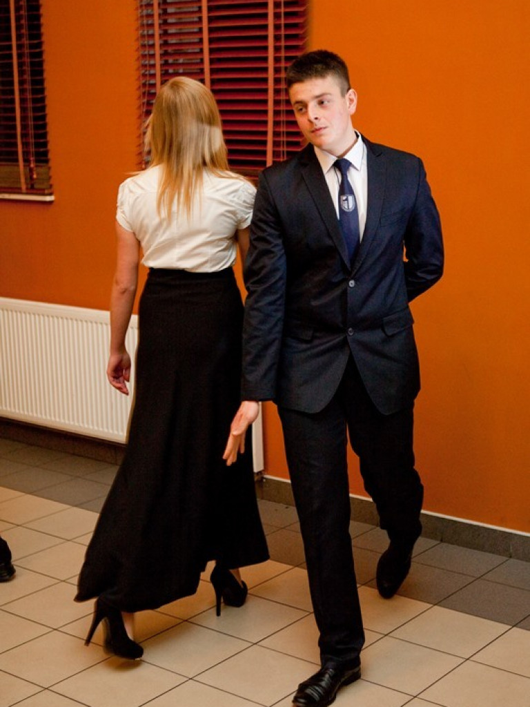 Studniówka w Katolickim Liceum im. Jana Pawła II (FOTO)