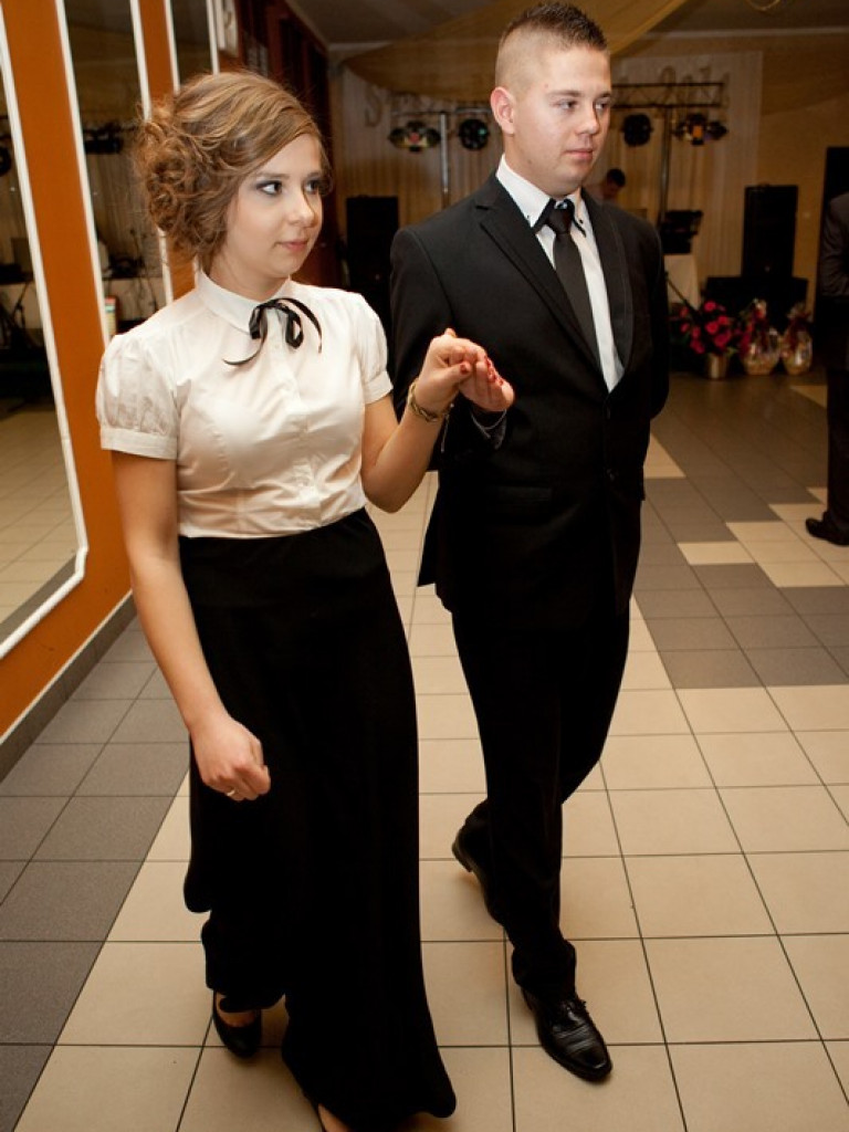 Studniówka w Katolickim Liceum im. Jana Pawła II (FOTO)