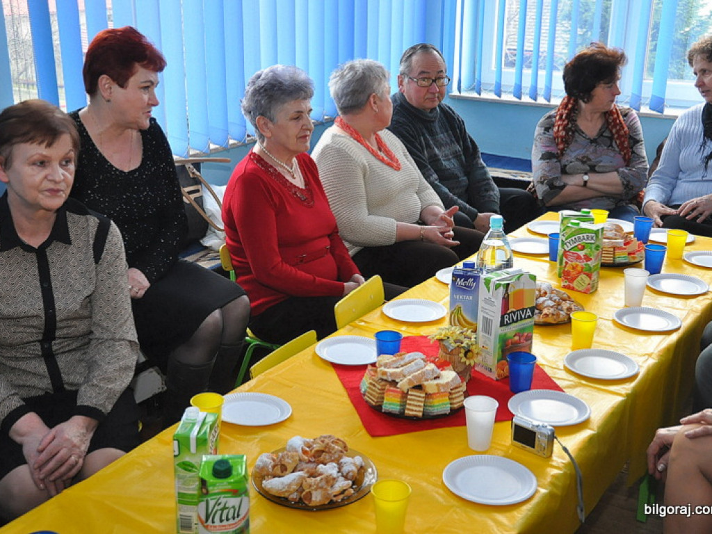 Święto babci i dziadka w Samorządowym Przedszkolu Nr 1 w Biłgoraju (FOTO)