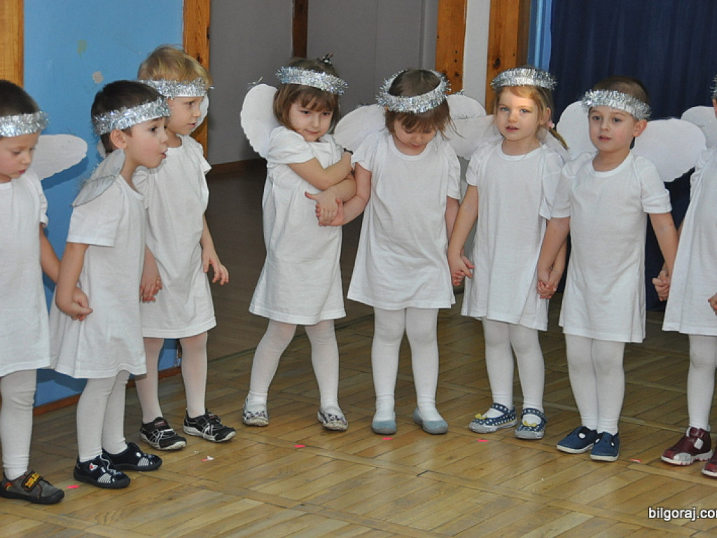 Święto babci i dziadka w Samorządowym Przedszkolu Nr 1 w Biłgoraju (FOTO)