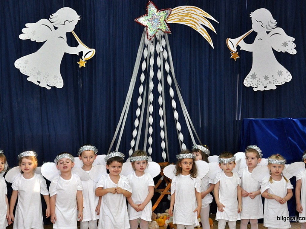 Święto babci i dziadka w Samorządowym Przedszkolu Nr 1 w Biłgoraju (FOTO)