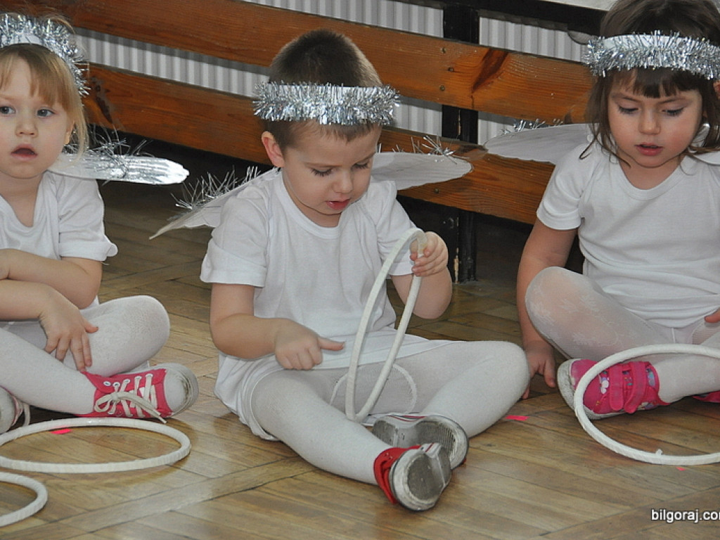 Święto babci i dziadka w Samorządowym Przedszkolu Nr 1 w Biłgoraju (FOTO)