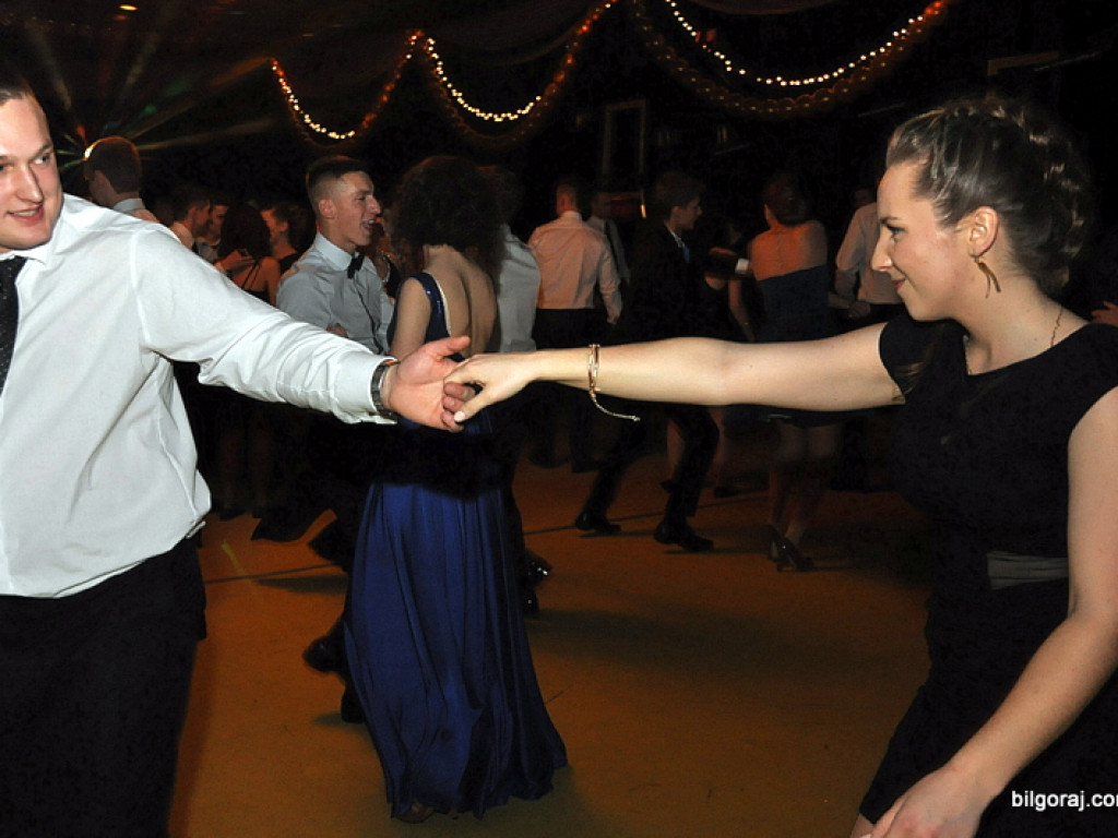 Studniówka w ONZ-cie (FOTO, VIDEO)