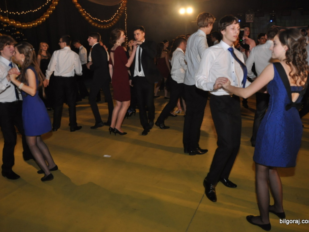 Studniówka w ONZ-cie (FOTO, VIDEO)