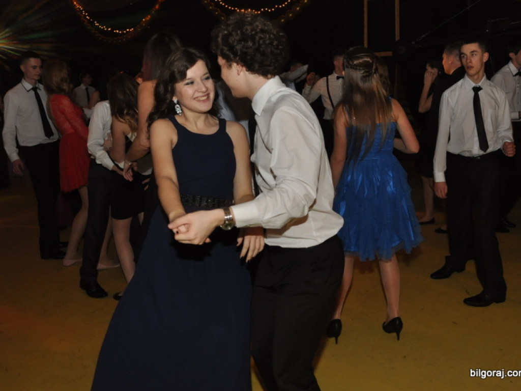 Studniówka w ONZ-cie (FOTO, VIDEO)