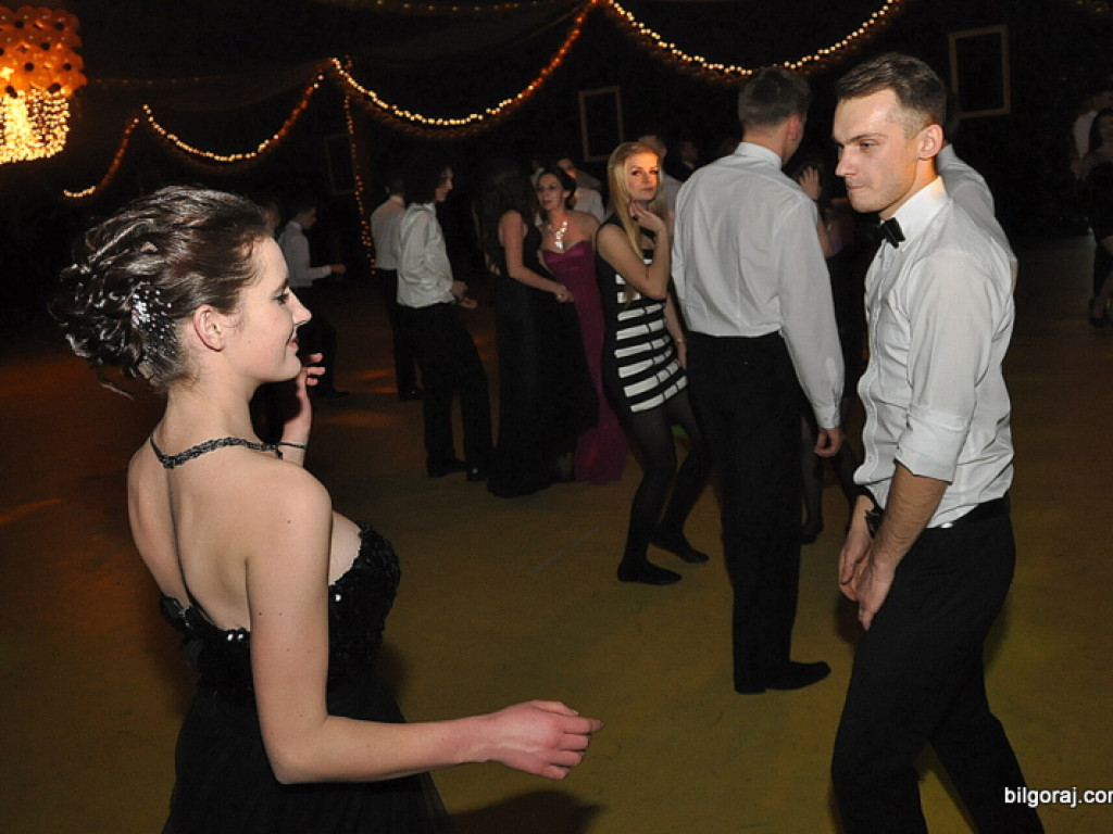 Studniówka w ONZ-cie (FOTO, VIDEO)