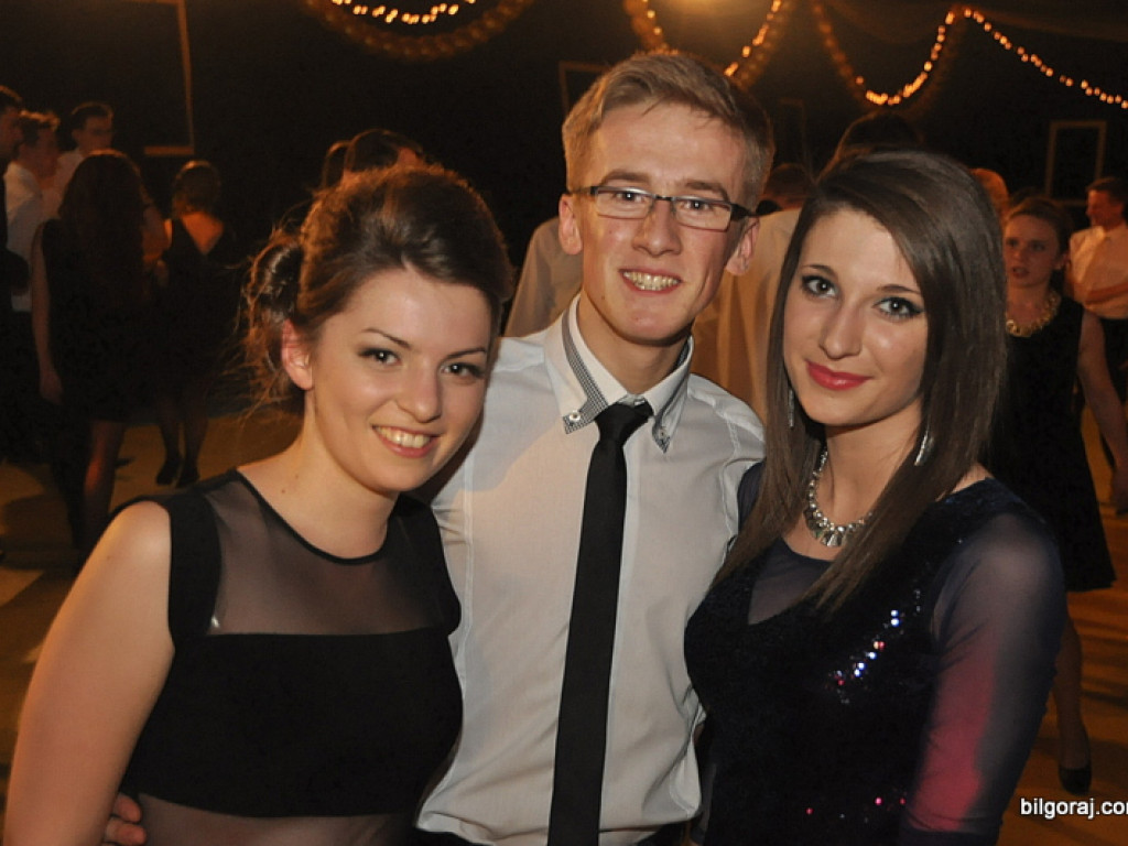 Studniówka w ONZ-cie (FOTO, VIDEO)