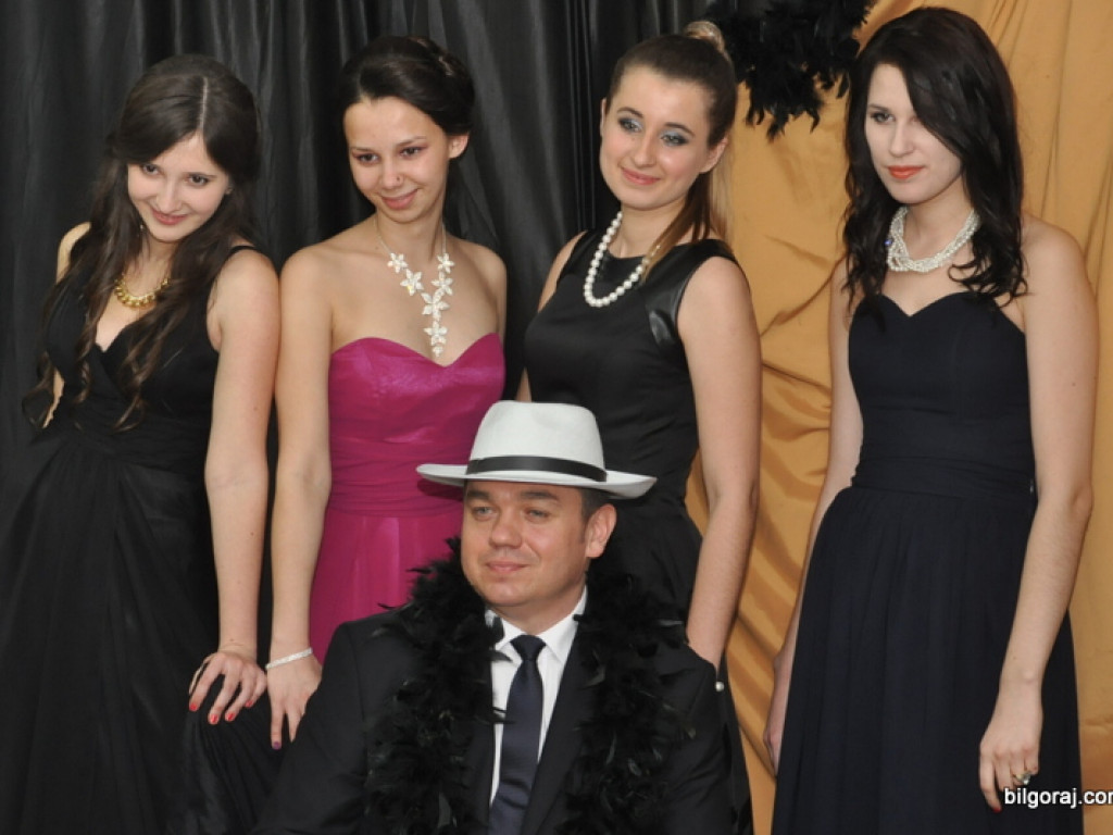 Studniówka w ONZ-cie (FOTO, VIDEO)