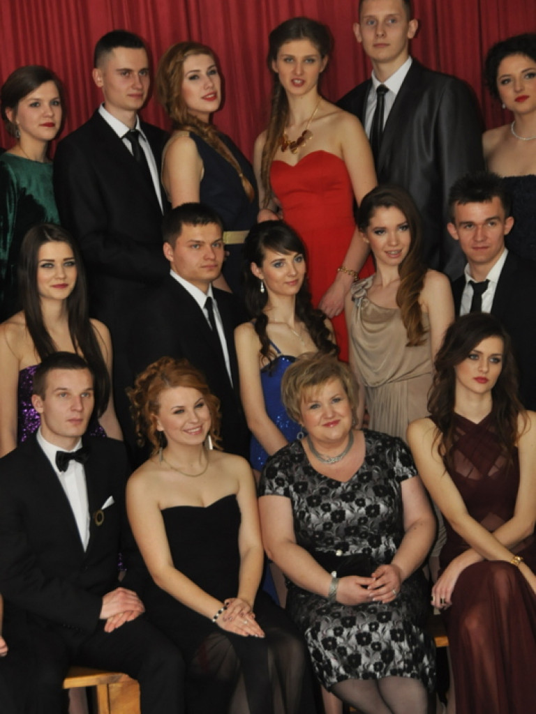 Studniówka w ONZ-cie (FOTO, VIDEO)