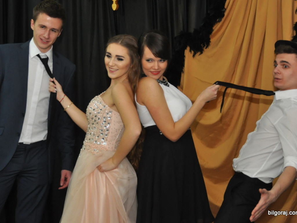 Studniówka w ONZ-cie (FOTO, VIDEO)