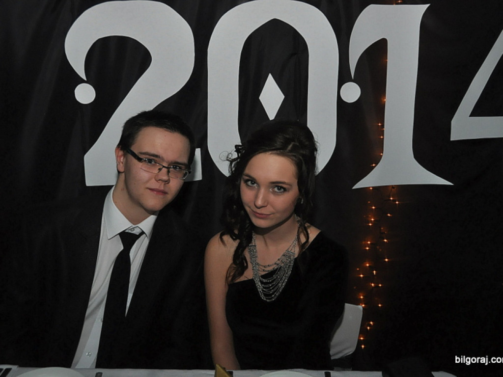 Studniówka w ONZ-cie (FOTO, VIDEO)