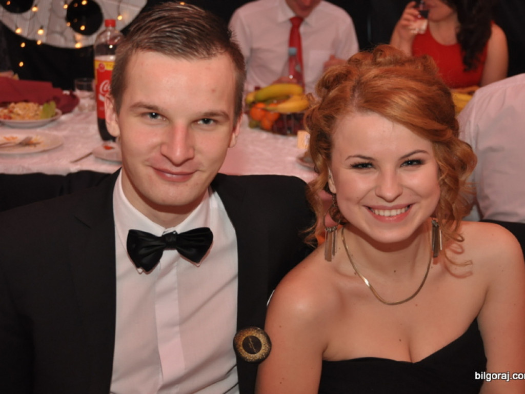 Studniówka w ONZ-cie (FOTO, VIDEO)