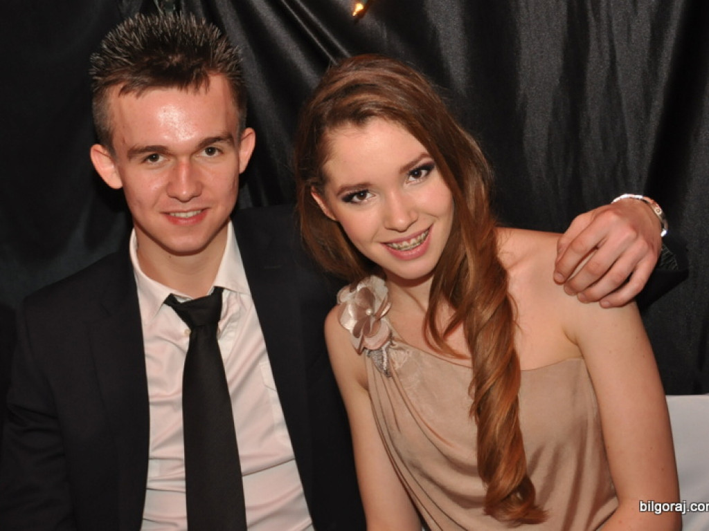 Studniówka w ONZ-cie (FOTO, VIDEO)