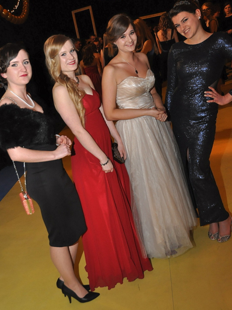 Studniówka w ONZ-cie (FOTO, VIDEO)