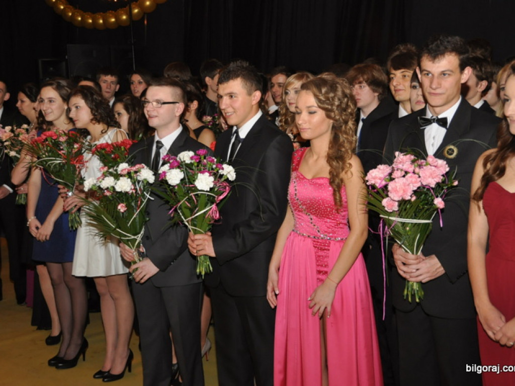 Studniówka w ONZ-cie (FOTO, VIDEO)