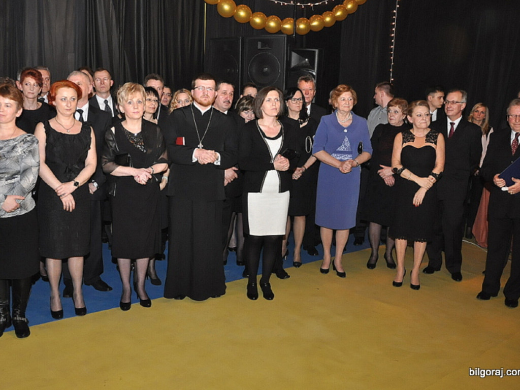 Studniówka w ONZ-cie (FOTO, VIDEO)