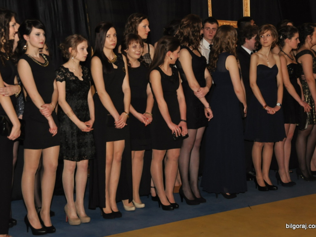 Studniówka w ONZ-cie (FOTO, VIDEO)