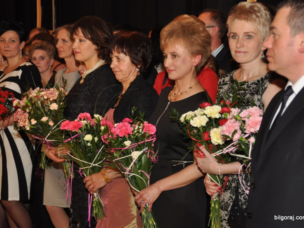 Studniówka w ONZ-cie (FOTO, VIDEO)