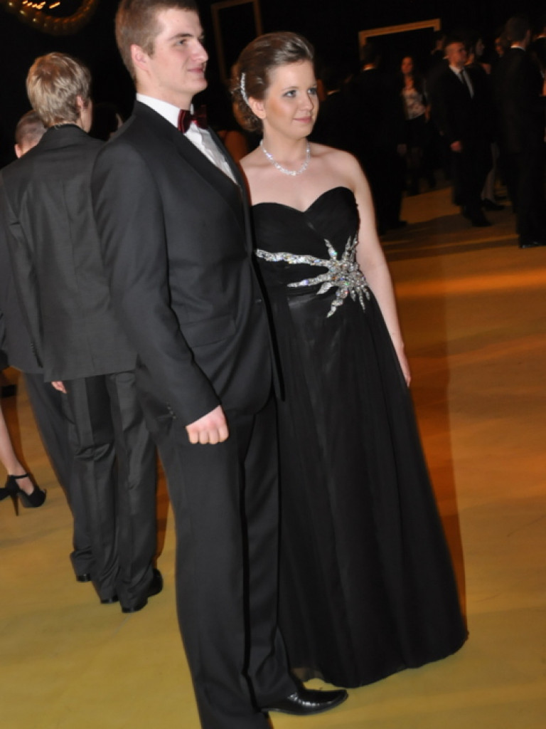 Studniówka w ONZ-cie (FOTO, VIDEO)