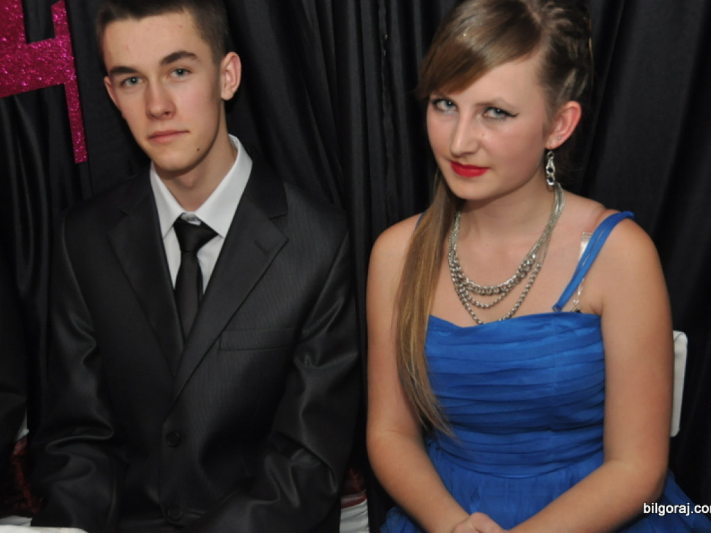 Studniówka w ONZ-cie (FOTO, VIDEO)