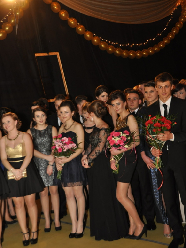 Studniówka w ONZ-cie (FOTO, VIDEO)