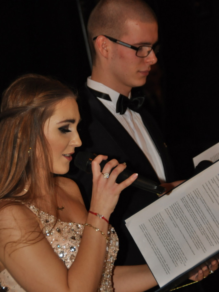 Studniówka w ONZ-cie (FOTO, VIDEO)