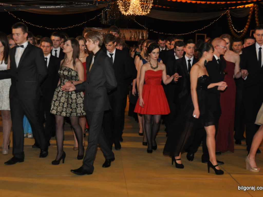 Studniówka w ONZ-cie (FOTO, VIDEO)