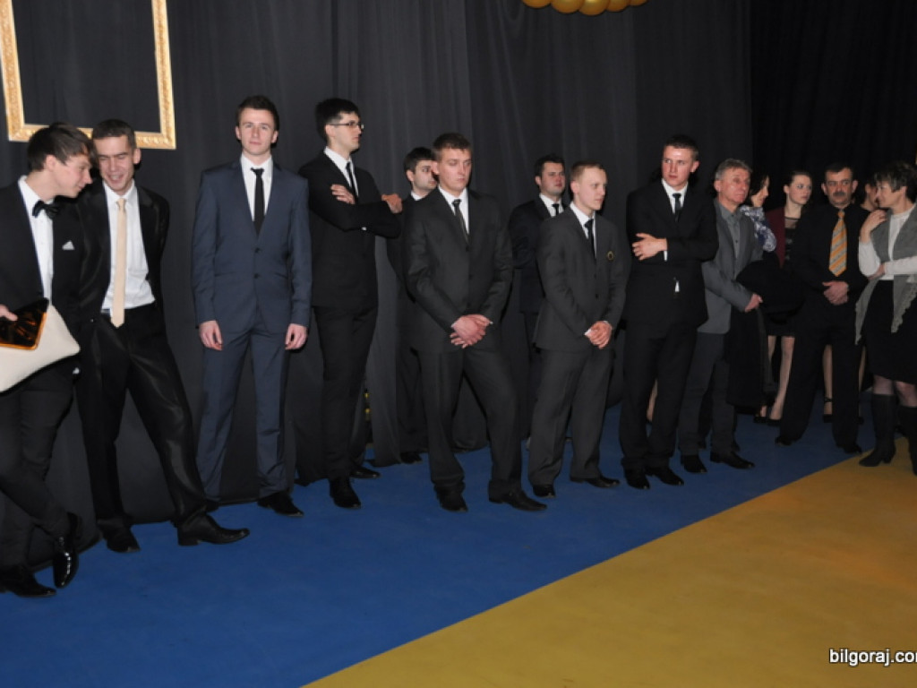 Studniówka w ONZ-cie (FOTO, VIDEO)