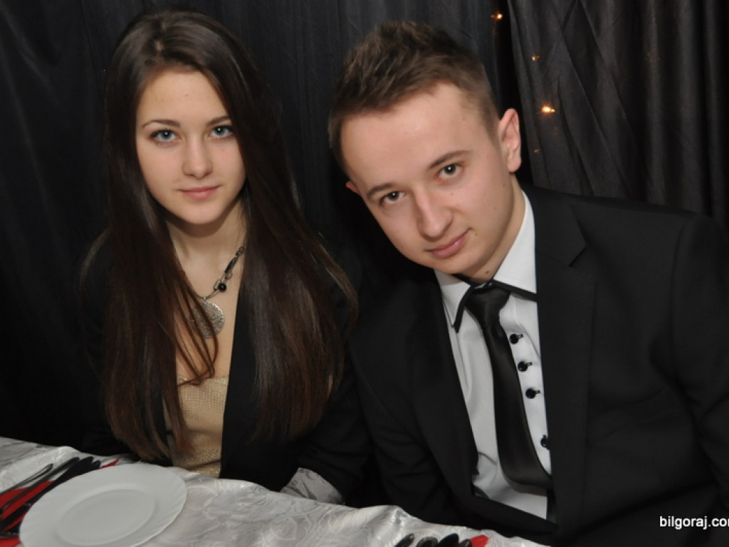 Studniówka w ONZ-cie (FOTO, VIDEO)