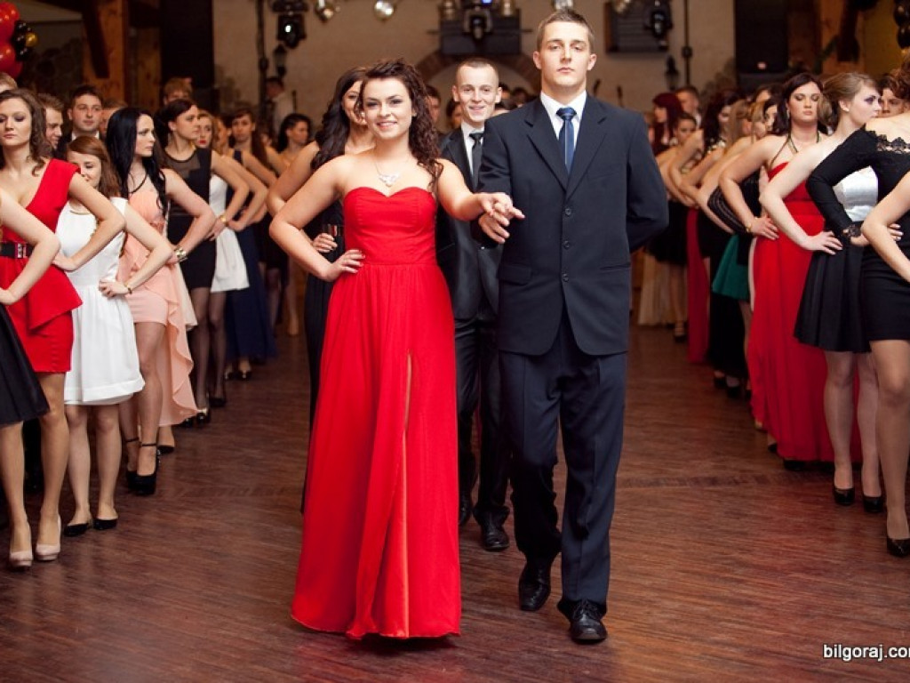 Studniówka w ZSBiO w Biłgoraju (FOTO, VIDEO)