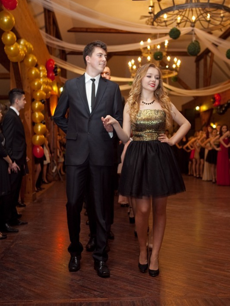 Studniówka w ZSBiO w Biłgoraju (FOTO, VIDEO)