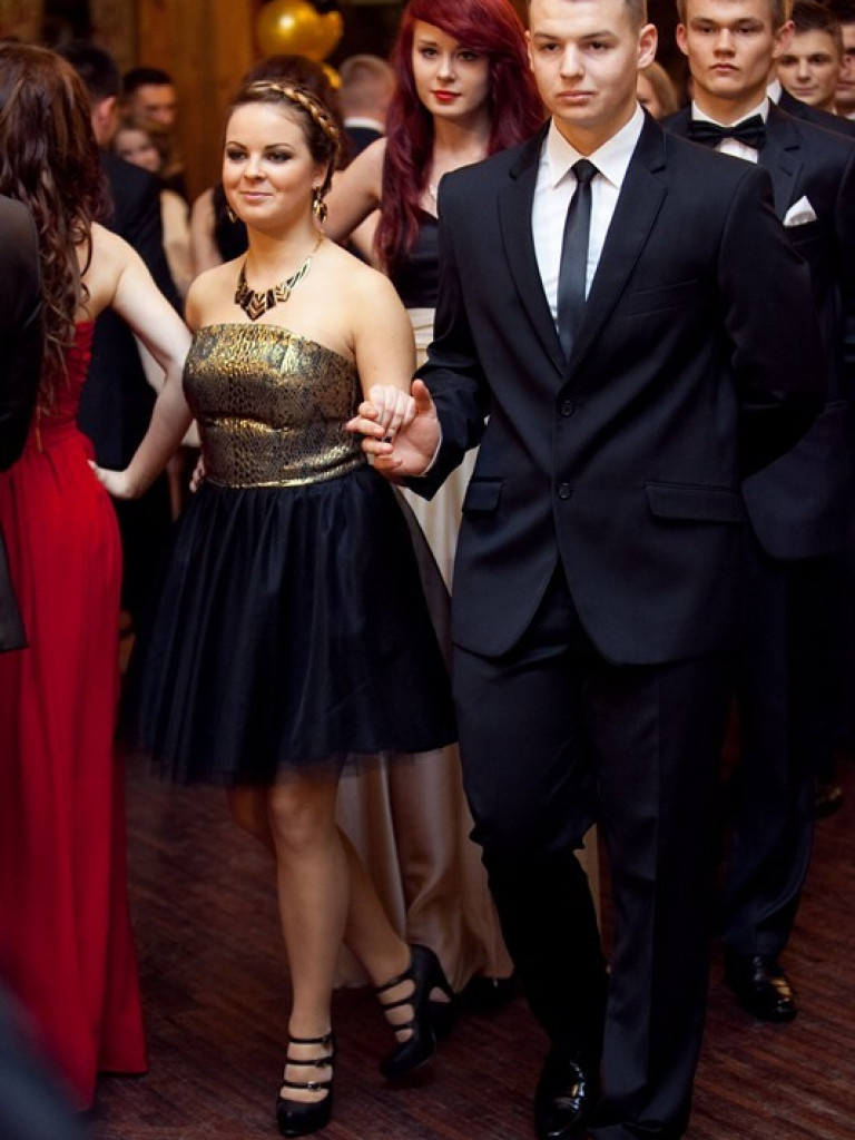 Studniówka w ZSBiO w Biłgoraju (FOTO, VIDEO)