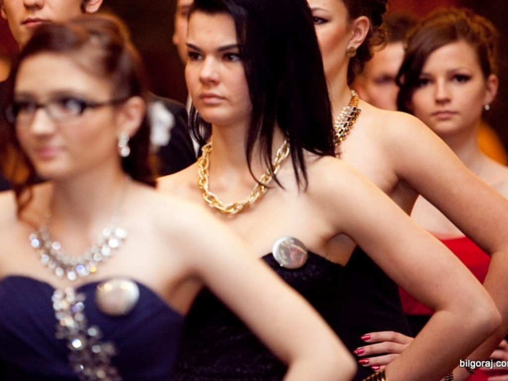 Studniówka w ZSBiO w Biłgoraju (FOTO, VIDEO)