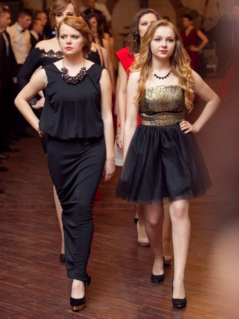 Studniówka w ZSBiO w Biłgoraju (FOTO, VIDEO)