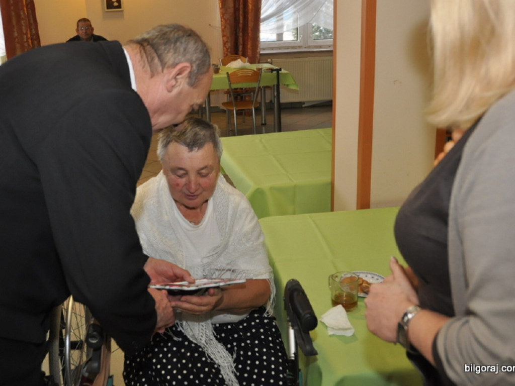 Dzień Babci i Dziadka w DPS dla Kombatantów