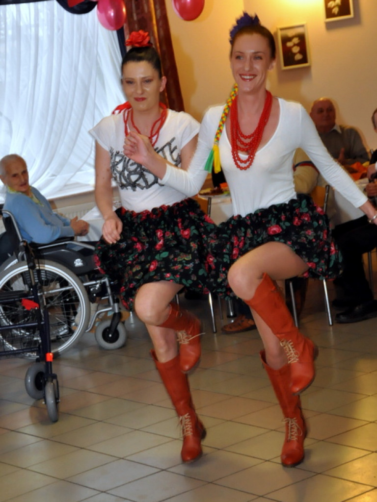 Bo życie to bal jest nad bale... (FOTO)