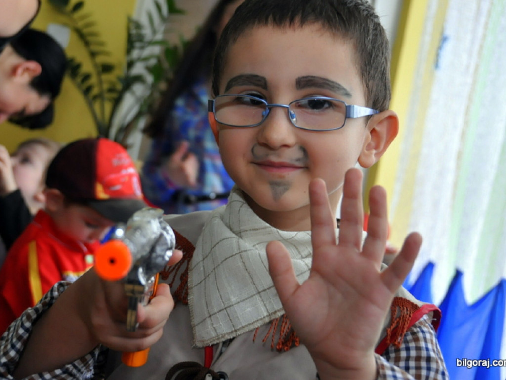 Bal karnawałowy w Samorządowym Przedszkolu Nr 3 (FOTO)