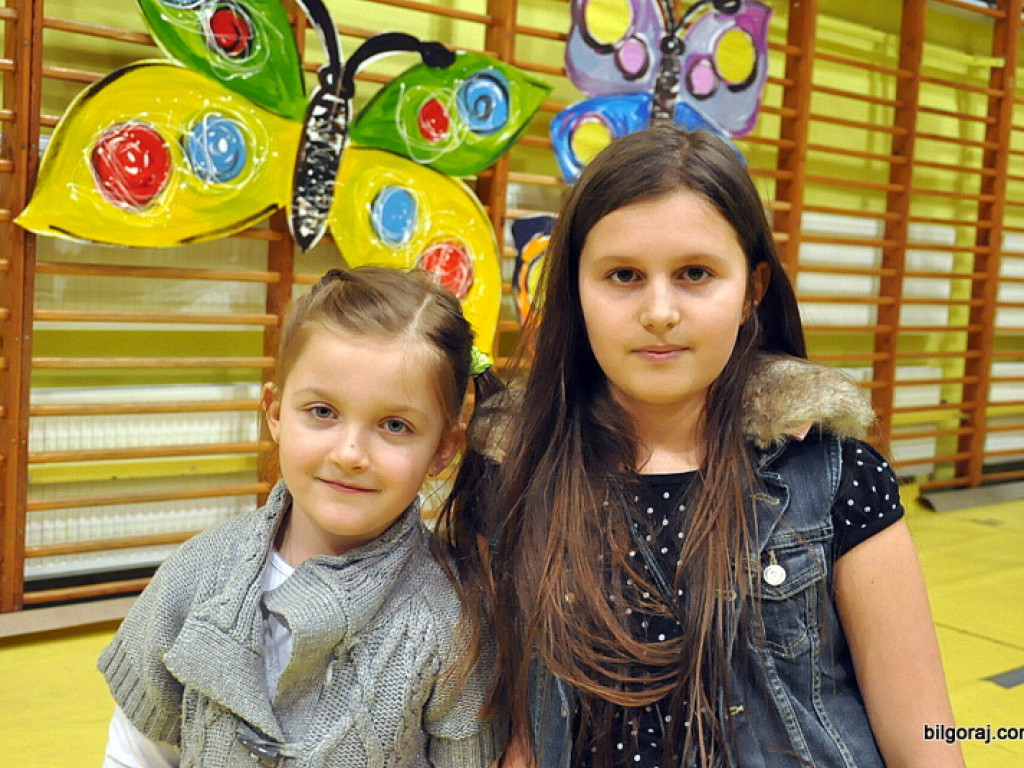 Babę zesłał Bóg..., czyli I Powiatowy Dzień Kobiet (FOTO, VIDEO)