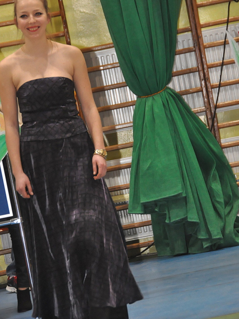 Babę zesłał Bóg..., czyli I Powiatowy Dzień Kobiet (FOTO, VIDEO)