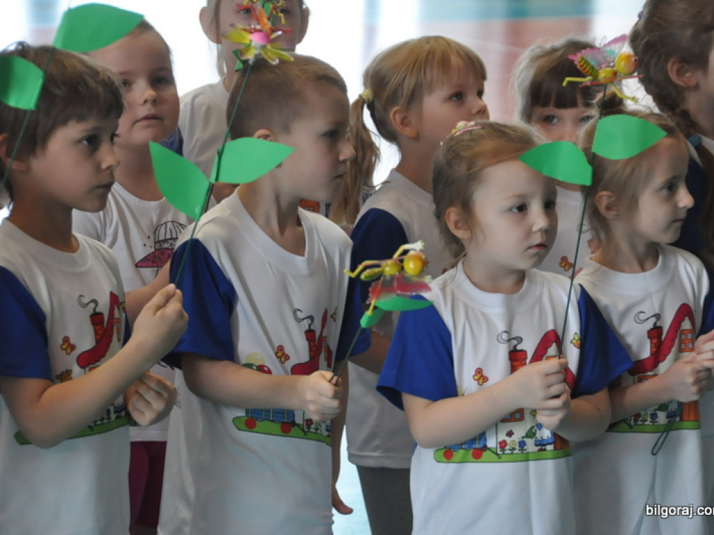 Zima przegnana - przedszkolaki utopiły Marzannę (FOTO)