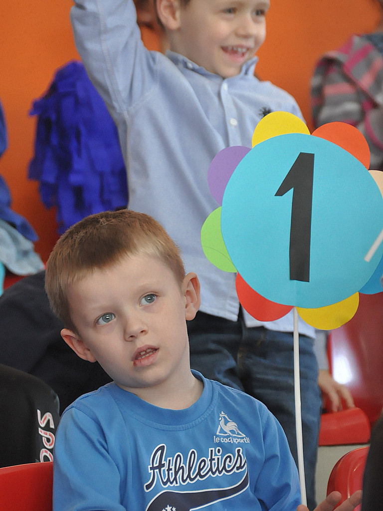 Zima przegnana - przedszkolaki utopiły Marzannę (FOTO)