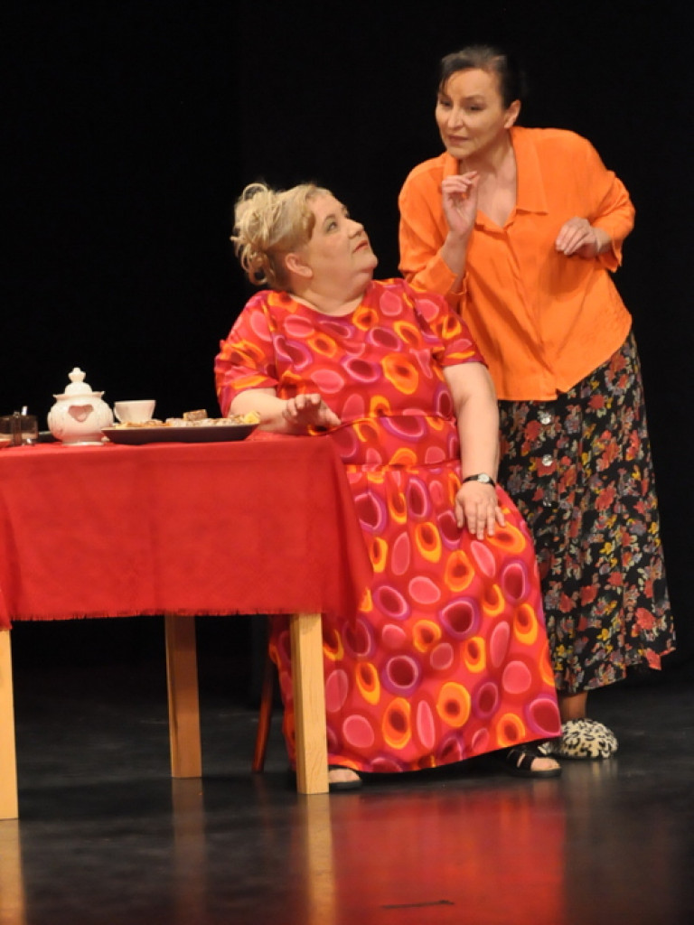 Mąż zmarł, ale już mu lepiej (FOTO)