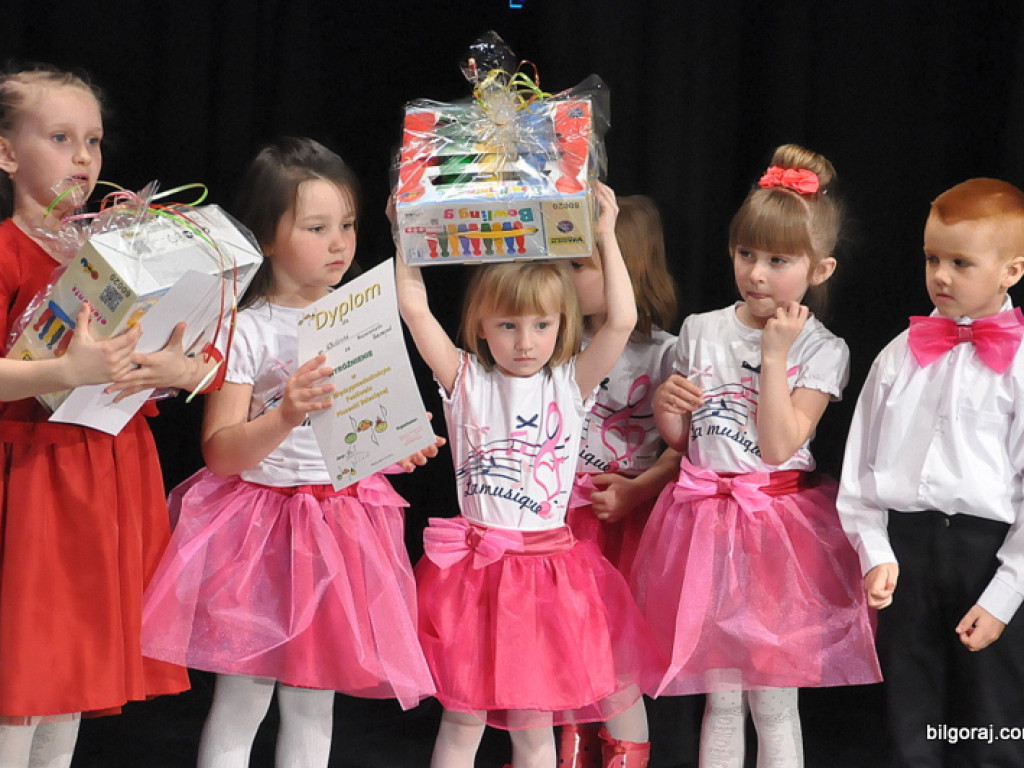 XI Międzyprzeszkolny Festiwal Piosenki Dziecięcej (FOTO, VIDEO)