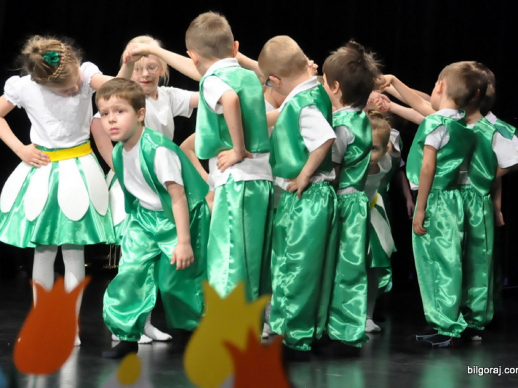 XI Międzyprzeszkolny Festiwal Piosenki Dziecięcej (FOTO, VIDEO)