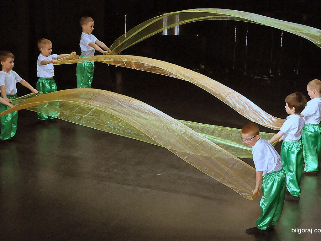 XI Międzyprzeszkolny Festiwal Piosenki Dziecięcej (FOTO, VIDEO)